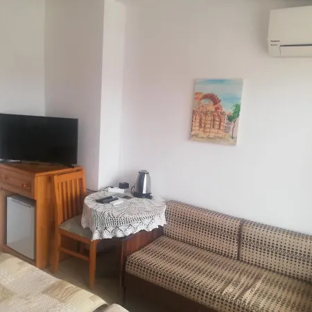 антон петров Gasthof Nessebar