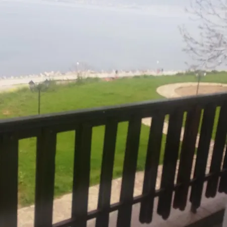 антон петров Affittacamere Nesebar