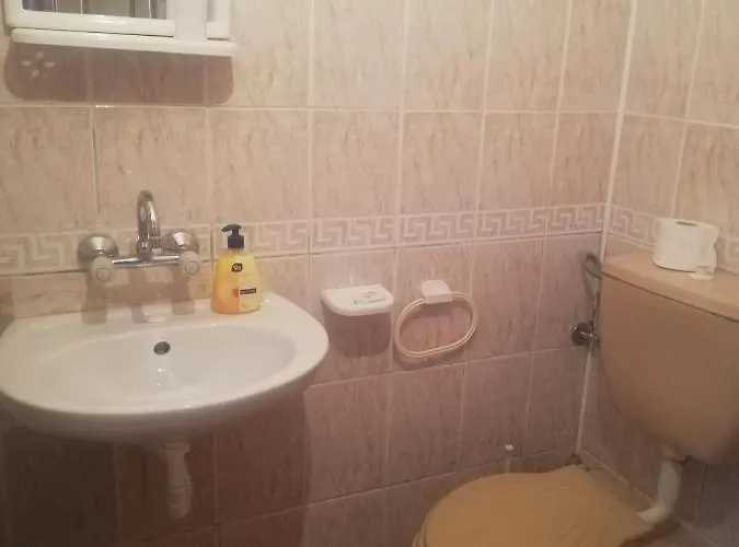 антон петров Casa de hóspedes