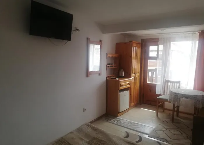 антон петров * Nesebar